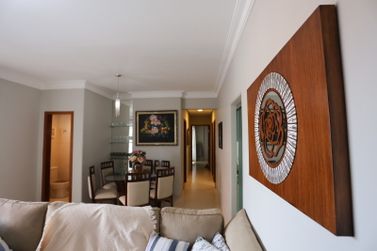 Apartamento &agrave; venda - 206m&sup2; - Zona I