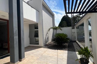Casa &agrave; venda - 192m&sup2; - Jardim Belvedere