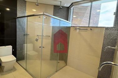 Casa &agrave; venda - 370m&sup2; - Jardim Alphavile