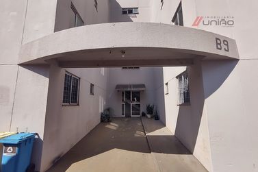 Apartamento &agrave; venda - 51m&sup2; - Zona II