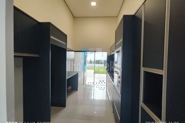 Casa &agrave; venda - Jardim Castelo Branco