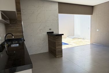 Casa &agrave; venda - 150m&sup2; - Parque Residencial Monte Libano