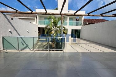 Casa &agrave; venda - 340m&sup2; - 