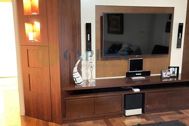 Casa &agrave; venda - 700m&sup2; - Jardim Harmonia