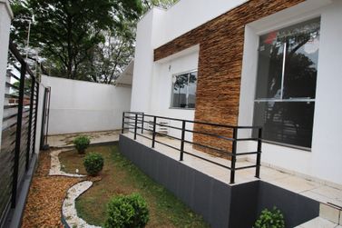 Casa &agrave; venda - 180m&sup2; - Zona V