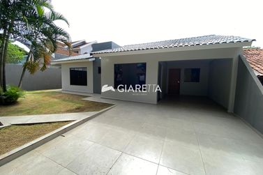 Casa &agrave; venda - 121m&sup2; - JARDIM PANCERA