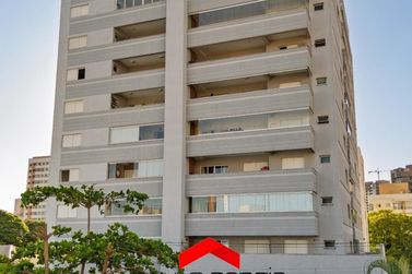 Sala Comercial &agrave; venda - 241m&sup2; - Zona I