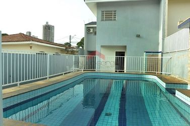 Sobrado &agrave; venda - 218m&sup2; - Zona II