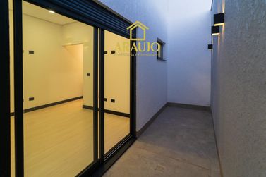 Casa &agrave; venda - 250m&sup2; - Zona VII