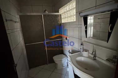 Casa para alugar - 100m&sup2; - .