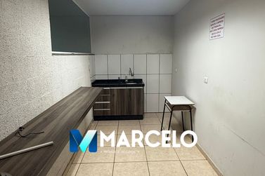 Sal&atilde;o Comercial para alugar - 500m&sup2; - Zona VI