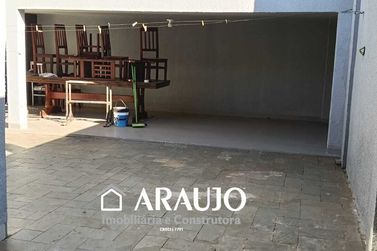 Casa &agrave; venda - 250m&sup2; - Jardim Uni&atilde;o
