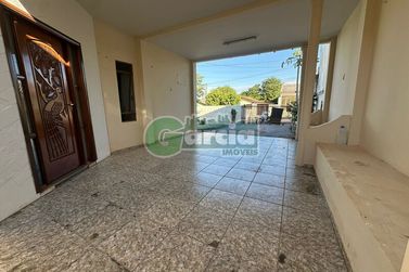 Casa &agrave; venda - 172m&sup2; - Conjunto Patrim&ocirc;nio Umuarama