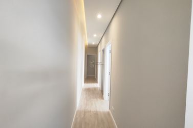 Casa &agrave; venda - 220m&sup2; - Parque Residencial Metropolitano