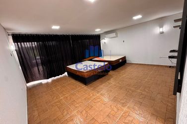 Casa para alugar - 110m&sup2; - PORTO FIGUEIRA