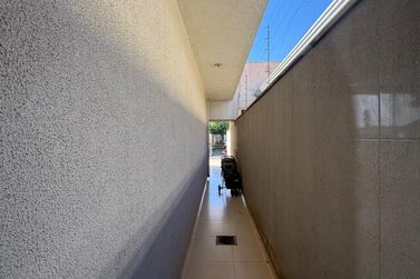 Casa &agrave; venda - 100m&sup2; - ZONA IV