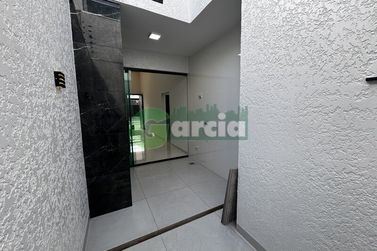 Casa &agrave; venda - 90m&sup2; - Jardim Cima
