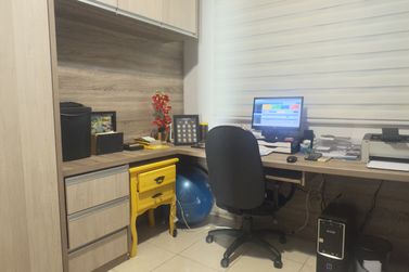 Casa &agrave; venda - 240m&sup2; - Parque Alto da Paran&aacute;