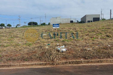 Terreno &agrave; venda - 384m&sup2; - Parque Residencial Onix