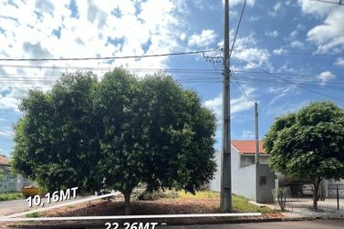 Terreno &agrave; venda - 205m&sup2; - Jardim das Gar&ccedil;as ll