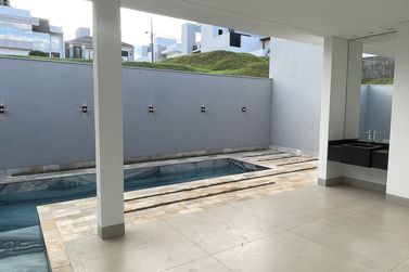 Sobrado &agrave; venda - 360m&sup2; - Condom&iacute;nio Royal Garden