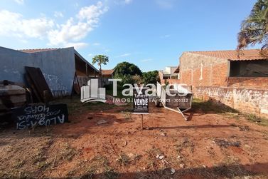 Terreno &agrave; venda - 360m&sup2; - Parque Danielle