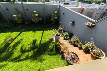 Casa &agrave; venda - 138m&sup2; - Jardim Azal&eacute;ia