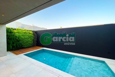 Casa &agrave; venda - 250m&sup2; - Residencial Portal das &Aacute;guas