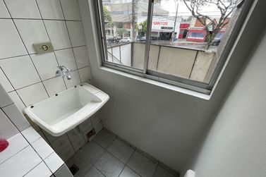 Apartamento para alugar - 42m&sup2; - ZONA III