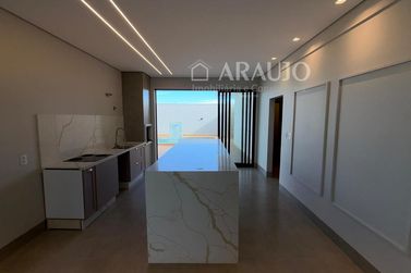 Casa para alugar - 195m&sup2; - Parque Residencial Interlagos II