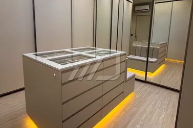 Casa &agrave; venda - 468m&sup2; - Residencial Euro Park