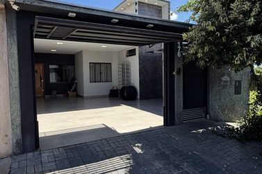 Casa &agrave; venda - 190m&sup2; - Parque Bandeirantes