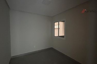 Apartamento para alugar - 76m&sup2; - Jardim Paineiras
