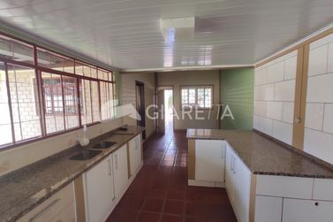 Casa &agrave; venda - 122m&sup2; - CENTRO