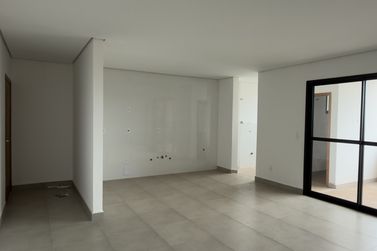 Apartamento &agrave; venda - 112m&sup2; - Zona VII