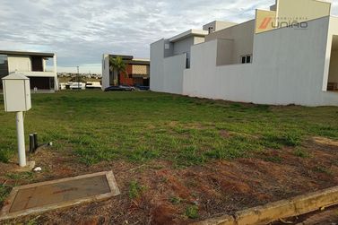 Terreno &agrave; venda - 252m&sup2; - Gleba Figueira