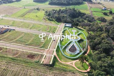 Terreno &agrave; venda - 360m&sup2; - Vila Becker