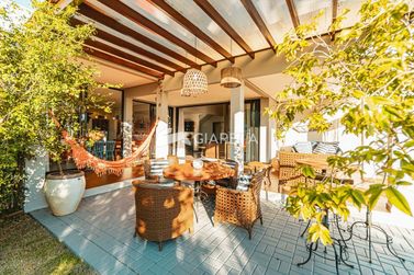 Casa &agrave; venda - 275m&sup2; - CENTRO