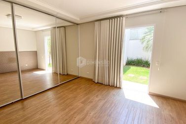 Casa &agrave; venda - 219m&sup2; - Condom&iacute;nio Portal das &Aacute;guas