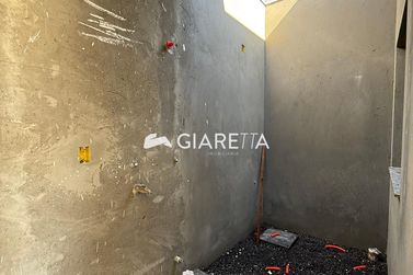 Casa &agrave; venda - 42m&sup2; - JARDIM PINHEIRINHO