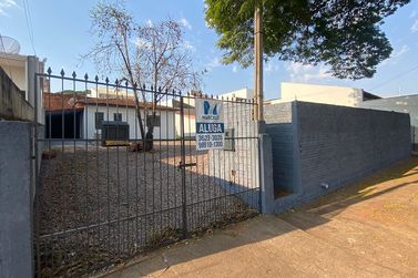 Casa &agrave; venda - 70m&sup2; - Jardim Canad&aacute;
