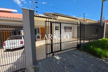 Casa &agrave; venda - 140m&sup2; - Jardim Imperial