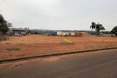 Ch&aacute;cara &agrave; venda - 5000m&sup2; - PARQUE LAGO AZUL
