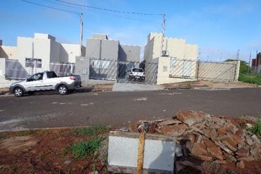 Terreno &agrave; venda - 135m&sup2; - Jardim Bela Casa II