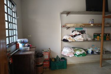 Casa para alugar - 100m&sup2; - Jardim Alphaville