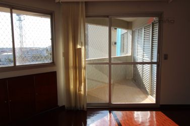 Apartamento para alugar - 130m&sup2; - Zona III
