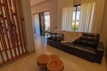 Sala Comercial &agrave; venda - 342m&sup2; - Centro