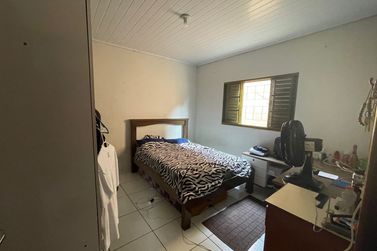 Casa &agrave; venda - 177m&sup2; - JARDIM PETROPOLIS