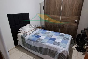 Casa &agrave; venda - 106m&sup2; - JARDIM CASTELO BRANCO