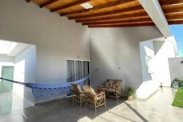 Casa &agrave; venda - 245m&sup2; - Zona V